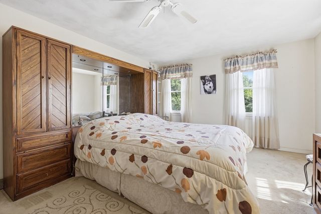 4 Oneida Place, Hudson, MA 01749