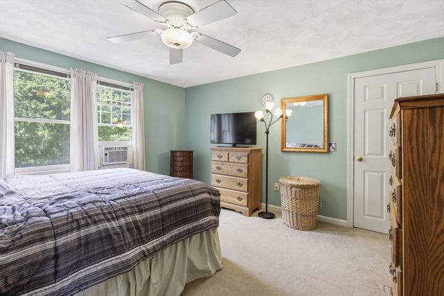 4 Oneida Place, Hudson, MA 01749