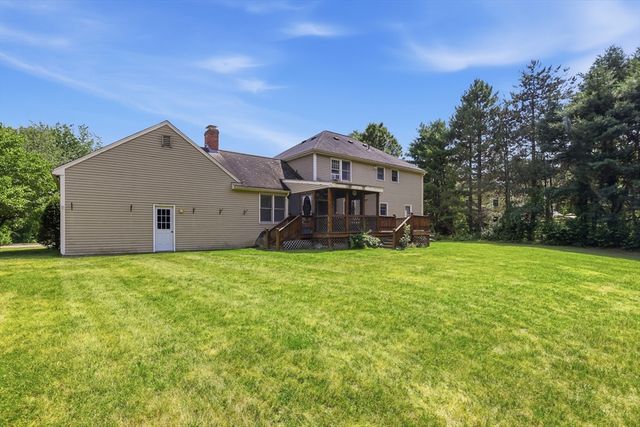 4 Oneida Place, Hudson, MA 01749