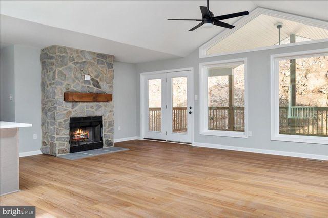 434 OLD OAK LANE, Front Royal, VA 22630