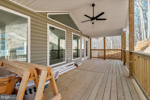 434 OLD OAK LANE, Front Royal, VA 22630