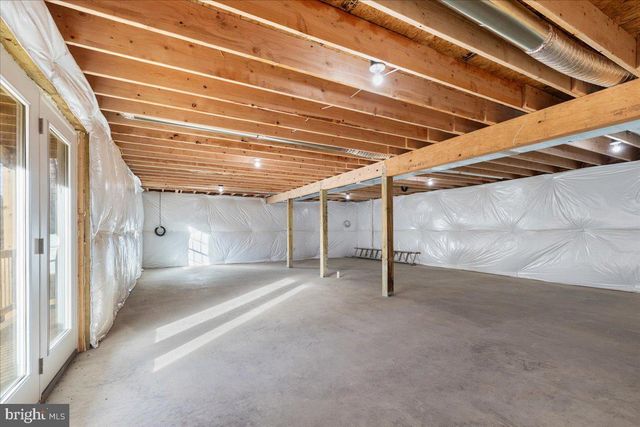 434 OLD OAK LANE, Front Royal, VA 22630