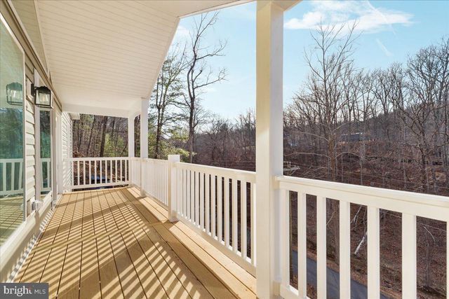 434 OLD OAK LANE, Front Royal, VA 22630