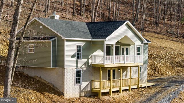 434 OLD OAK LANE, Front Royal, VA 22630