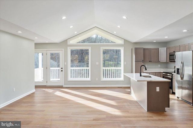 434 OLD OAK LANE, Front Royal, VA 22630