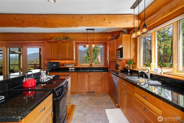 11411 Shugart Flats Road, Leavenworth, WA 98826