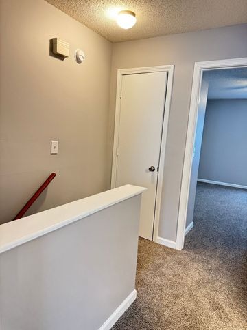 2453 W Wilson Rd Apt 4, Clarksville, TN 37043