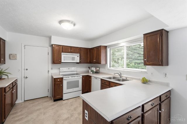 1776 Wexwood Lane, Anderson Twp, OH 45255