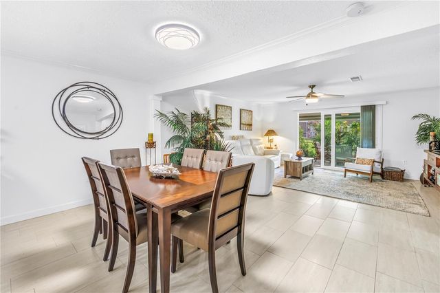 3465 41ST TERRACE S 205, St Petersburg, FL 33711