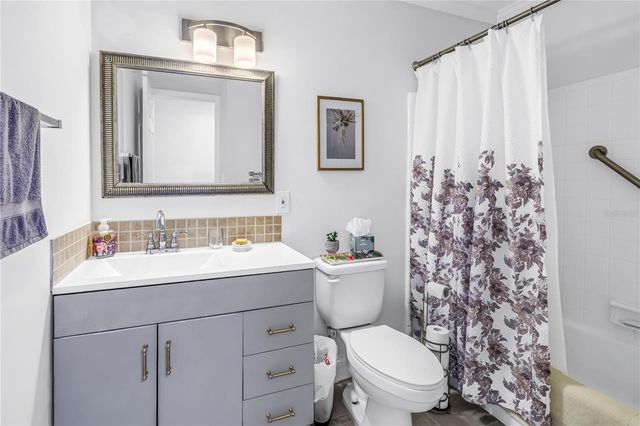 3465 41ST TERRACE S 205, St Petersburg, FL 33711