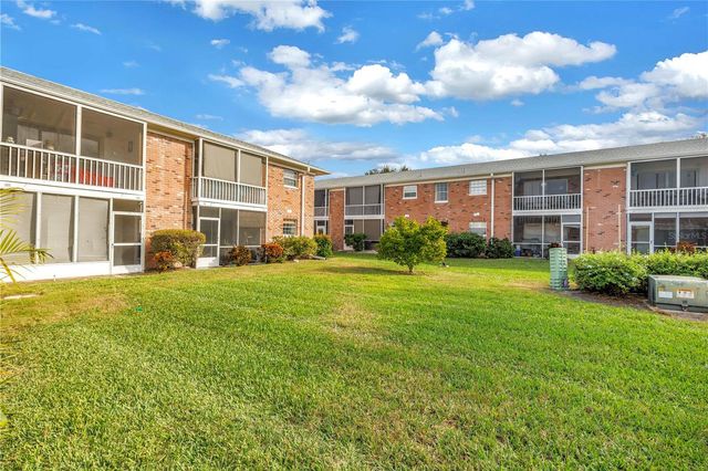 3465 41ST TERRACE S 205, St Petersburg, FL 33711