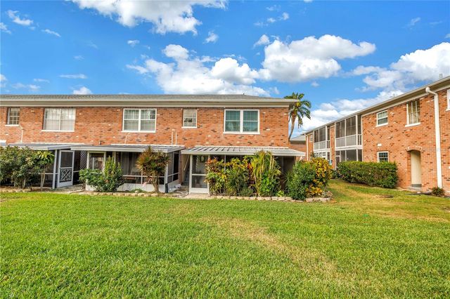 3465 41ST TERRACE S 205, St Petersburg, FL 33711