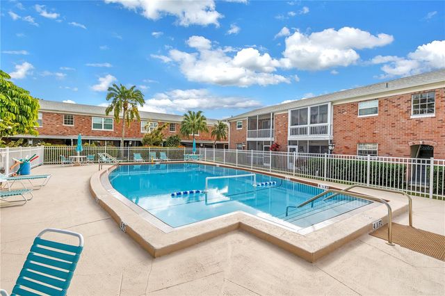 3465 41ST TERRACE S 205, St Petersburg, FL 33711