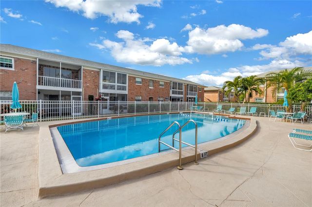 3465 41ST TERRACE S 205, St Petersburg, FL 33711