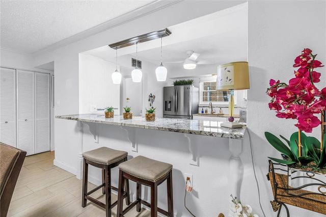 3465 41ST TERRACE S 205, St Petersburg, FL 33711