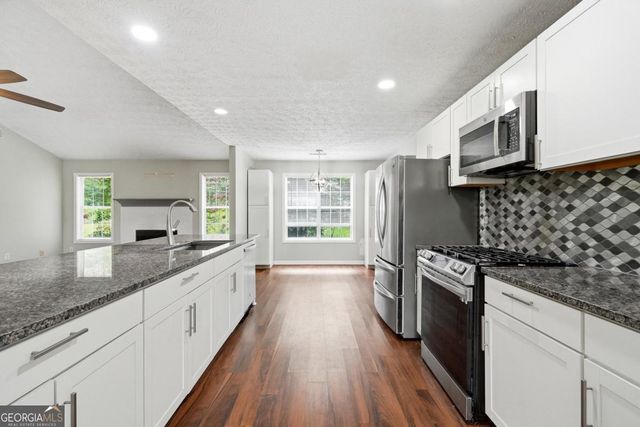 1105 Poplar Lane, Loganville, GA 30052