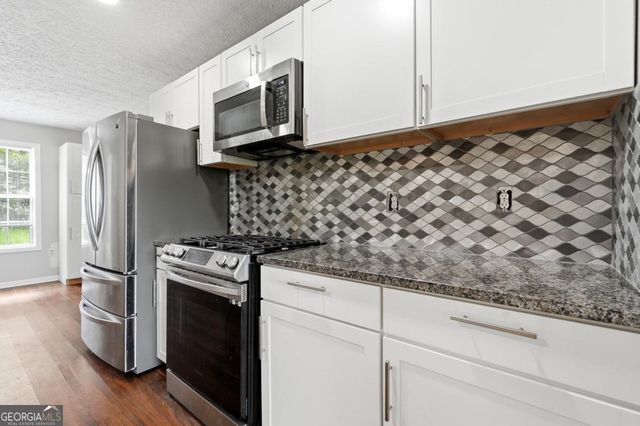 1105 Poplar Lane, Loganville, GA 30052
