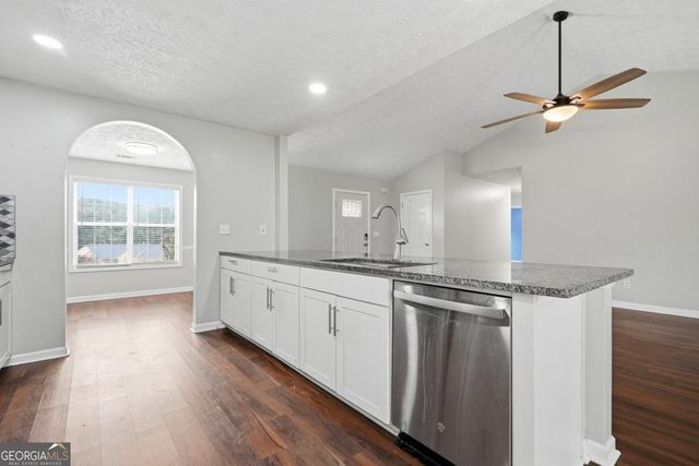 1105 Poplar Lane, Loganville, GA 30052