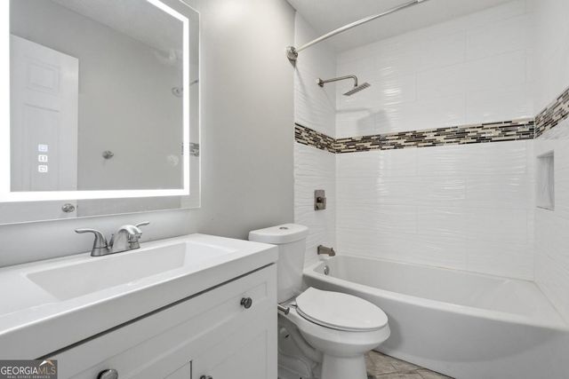 1105 Poplar Lane, Loganville, GA 30052