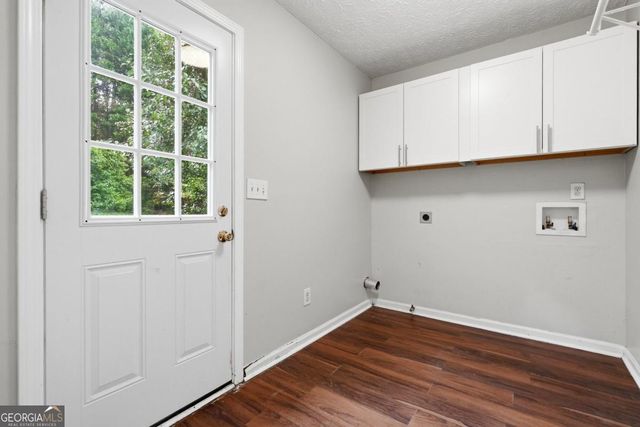 1105 Poplar Lane, Loganville, GA 30052