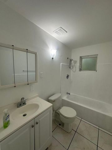 9308 N Military Trail, Palm Beach Gardens, FL 33410