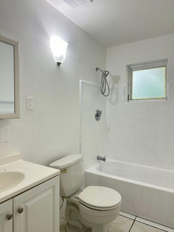 9308 N Military Trail, Palm Beach Gardens, FL 33410