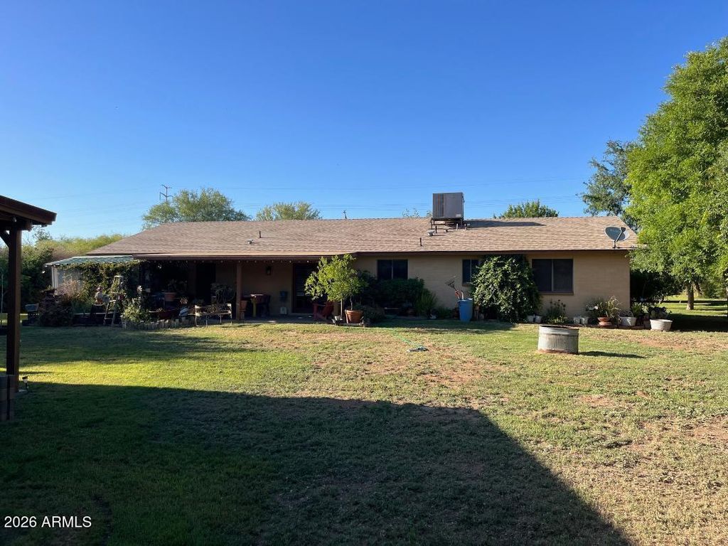 9115 W BROADWAY Road, Tolleson, AZ 85353 — photo 2