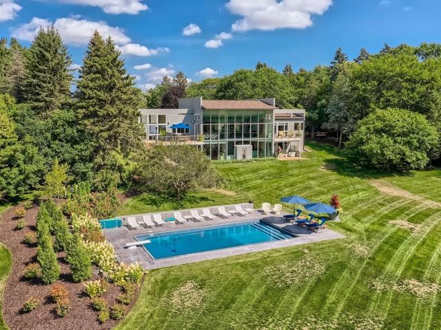 2158 Charlton Road, Sunfish Lake, MN 55118