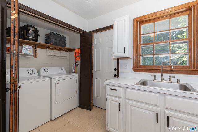 19 John Street, Naugatuck, CT 06770
