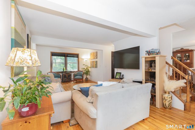 19 John Street, Naugatuck, CT 06770