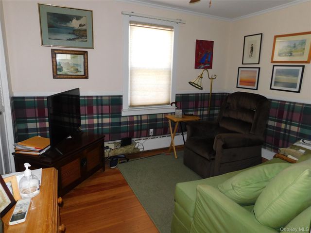 80 Cedar Road, Wading River, NY 11792