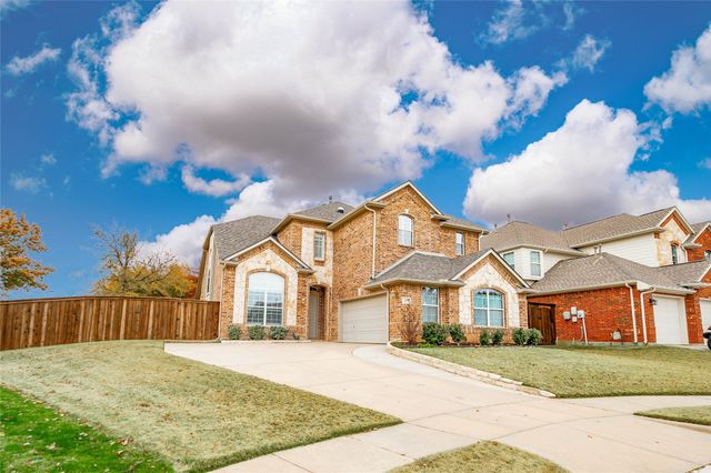 4512 Scott Drive, Flower Mound, TX 75022