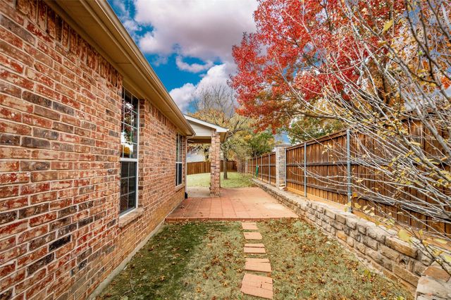 4512 Scott Drive, Flower Mound, TX 75022