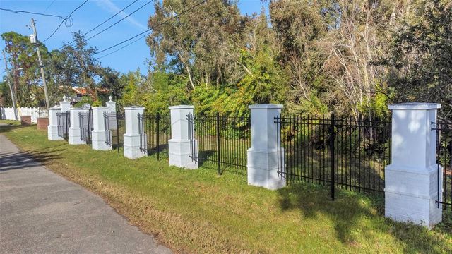 2661 CYPRUS DRIVE, Palm Harbor, FL 34684