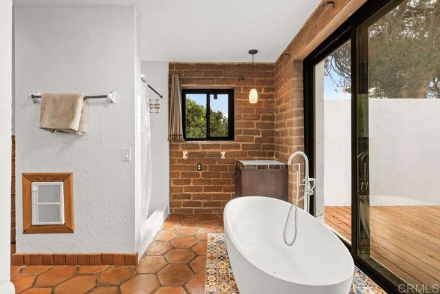 710 Buena Creek Road, San Marcos, CA 92069