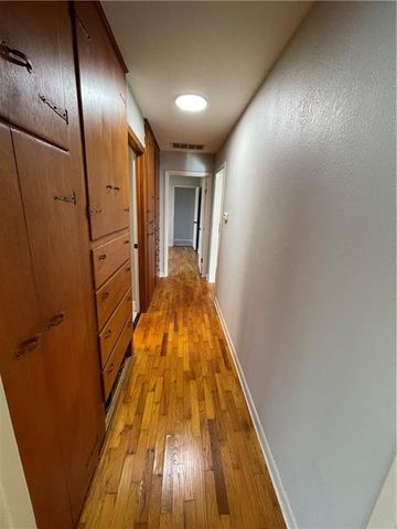 1416 S Maple Street, Ottawa, KS 66067