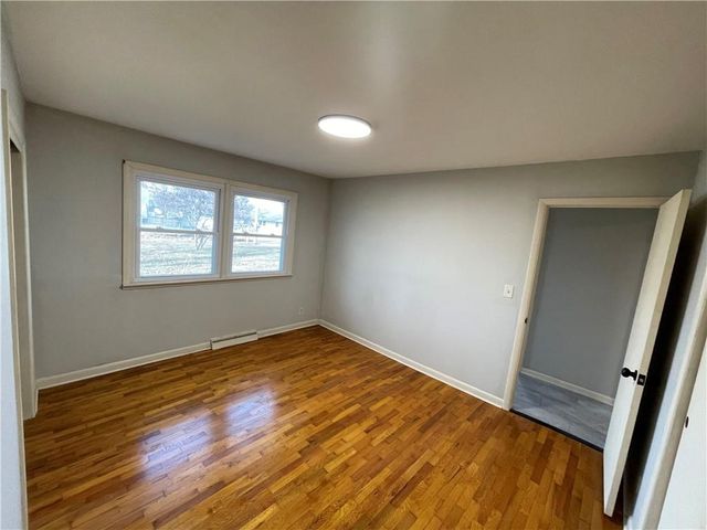 1416 S Maple Street, Ottawa, KS 66067