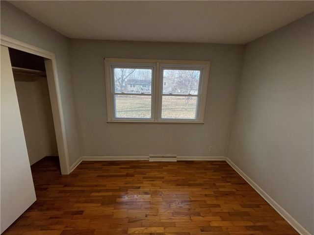 1416 S Maple Street, Ottawa, KS 66067