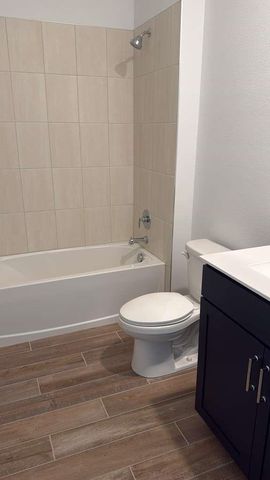 8780 SW Kanner Oaks Drive, Stuart, FL 34997