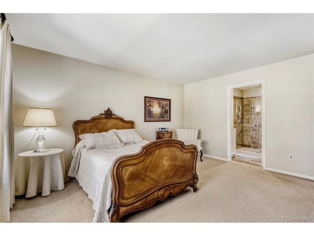 4905 Greenwich Ln, Highlands Ranch, CO 80130
