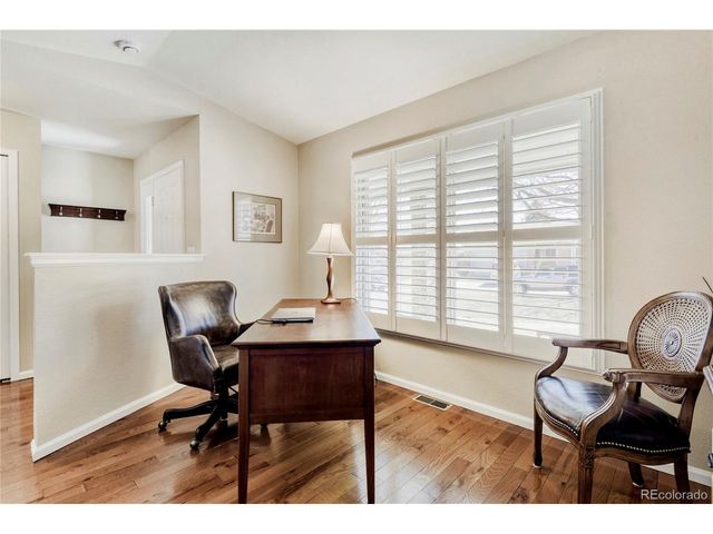 4905 Greenwich Ln, Highlands Ranch, CO 80130