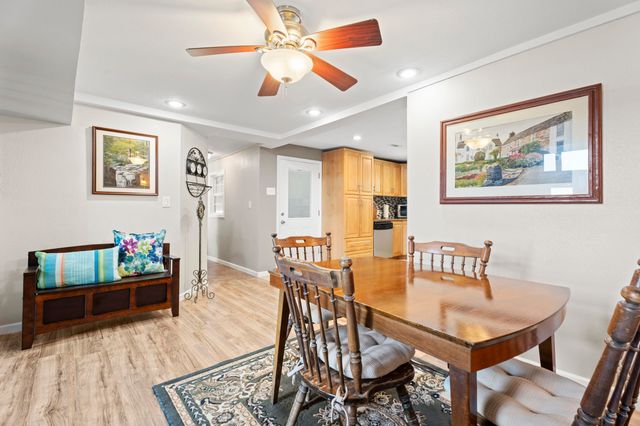 24612 S 638 Road, Grove, OK 74344