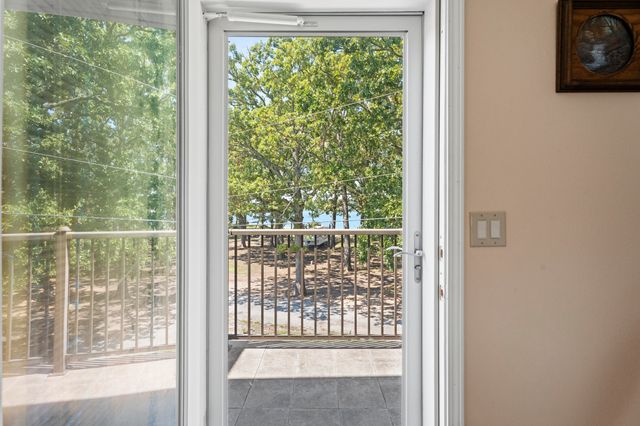 24612 S 638 Road, Grove, OK 74344