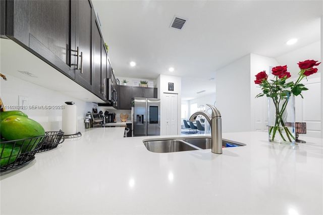 28754 SW 134th Ct, Homestead, FL 33033