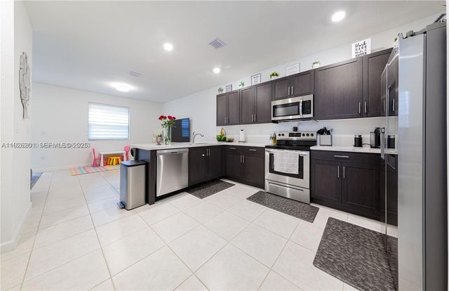 28754 SW 134th Ct, Homestead, FL 33033