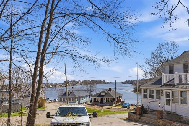 26 School Street 206, Hull, MA 02045