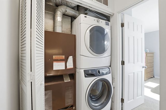 26 School Street 206, Hull, MA 02045