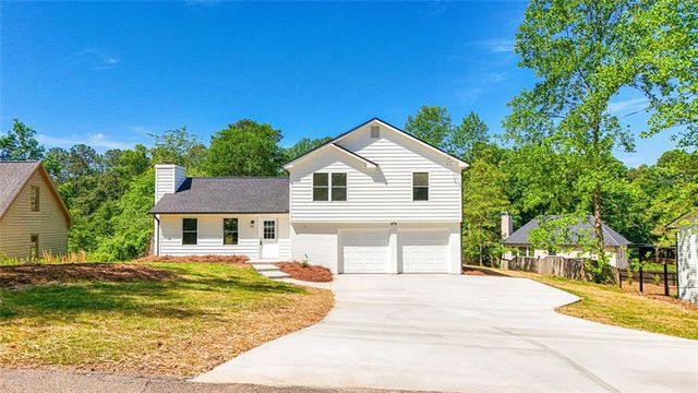 4084 Dollar Circle, Suwanee, GA 30024