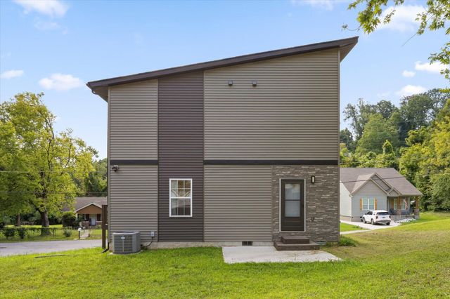 3915 Meadow Lane, Chattanooga, TN 37406