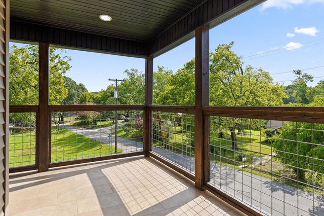 3915 Meadow Lane, Chattanooga, TN 37406